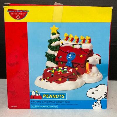 Lot #210 Dept.56 Peanuts Snoopy Candy Dish