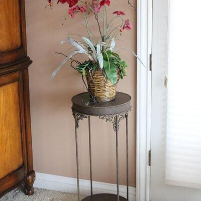 Lot 3 Iron Plant Stand w/ Faux Plant