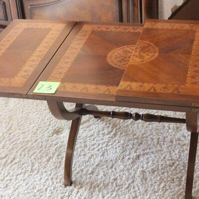 Lot 23 Wood Inlay Expanding Coffee Table