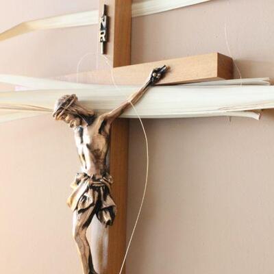 Lot 26 Religious Home DÃ©cor