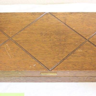 Lot 34 Jewelry Box w/ Contents