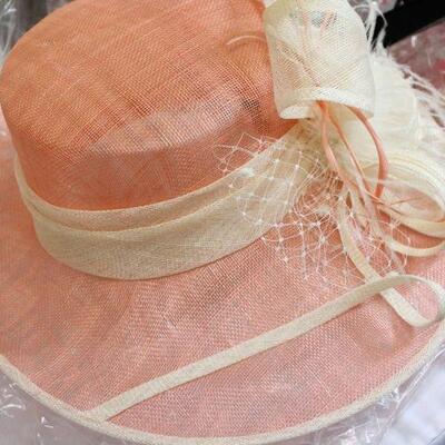 Lot 37 Women's KAKYCO Derby Hat #1