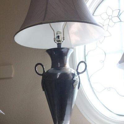Lot 41 Lrg. Grape Metal Table Lamp