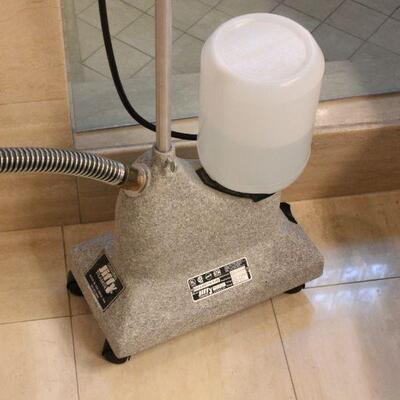 Lot 71 Jiffy Clothing Steamer