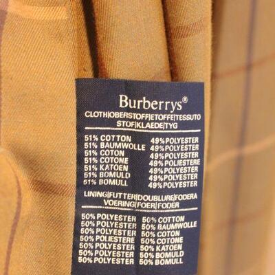 Lot 93 Burberry's 1980 Women's Jacket (14L)
