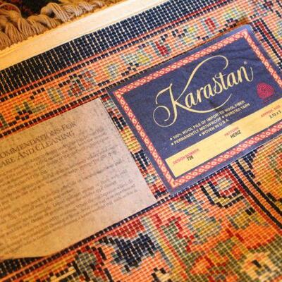 Lot 122 2'x5' Wool Rug (USA)