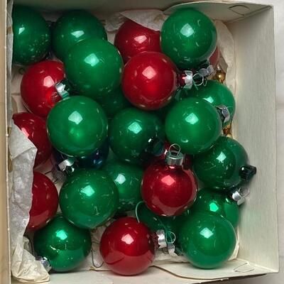 Lot #226 Antique Christmas Ornaments 