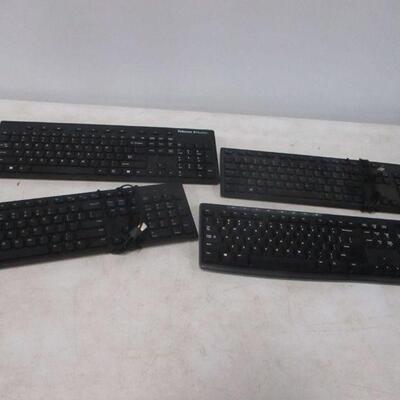 Lot 96 - Computer Keyboards