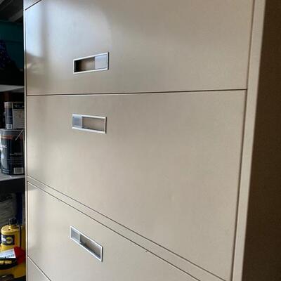 Lateral professional file cabinet 