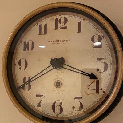 Wall clock 