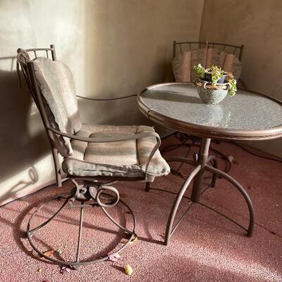 Outdoor patio set 