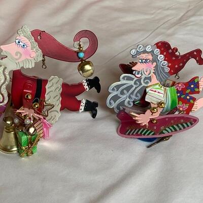 Lot #238 Karen Rossi for Silvestri Fanciful Flights Ornaments and Display Stands