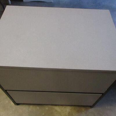 Lot 3 - 2 Drawer Office Filing Cabinet