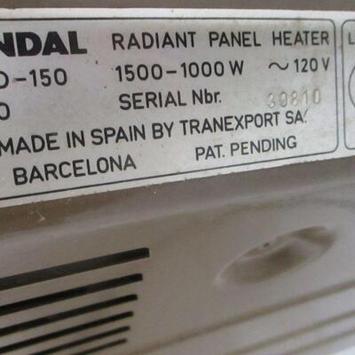 Lot 29 - Kendal Radiant Panel Heater