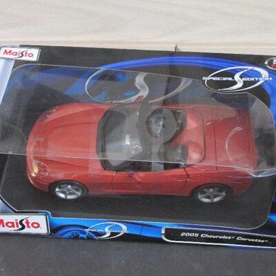 Lot 178- Maisto Special Edition Diecast 2005 Corvette