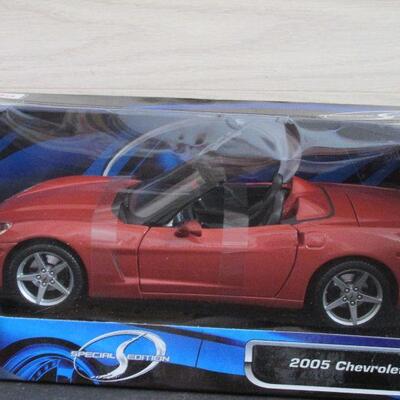Lot 178- Maisto Special Edition Diecast 2005 Corvette