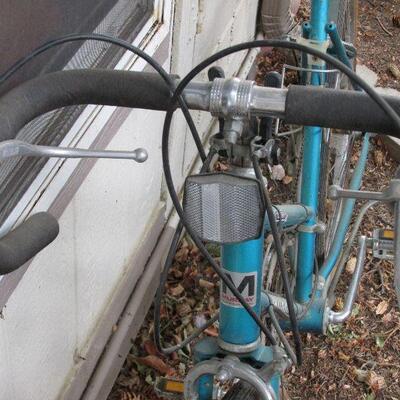 Lot 181- Vintage Murray 10 speed Racer Bicycle
