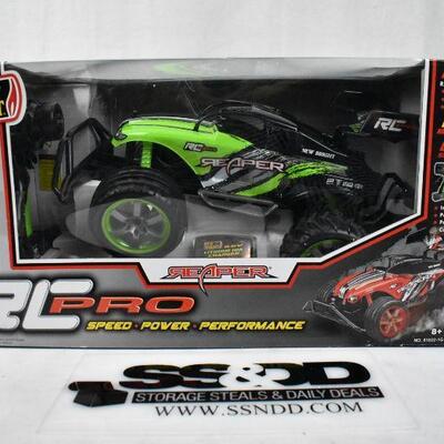 New Bright 1:10 Radio Control Pro Reaper - Green. NO DRIVE, AS IS for parts