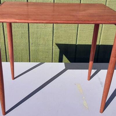 Nice Danish Style End Table