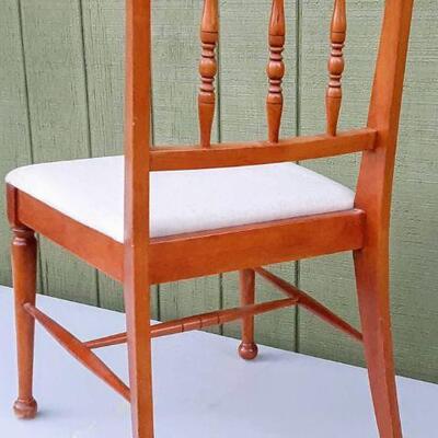 Maple Side Chair