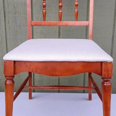 Maple Side Chair
