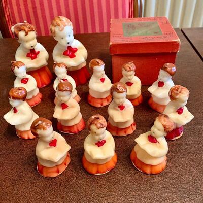 LOT 301  GROUP OF VINTAGE CHRISTMAS CHOIR BOY CANDLES 