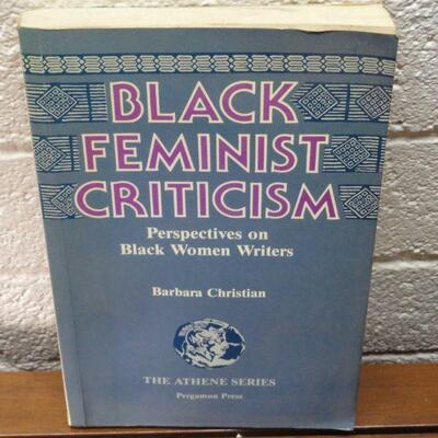 BO113 BLACK FEMINIST CRITICISM 1985