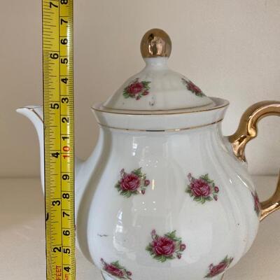 Ceramic Tea Pot * No Cord 
