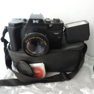 VINTAGE CAMERAS AND VIDEO CAM