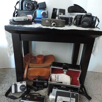 VINTAGE CAMERAS AND VIDEO CAM