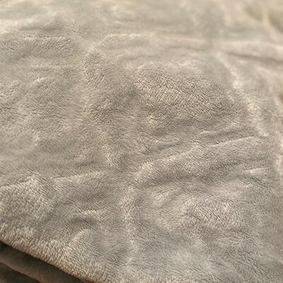 Super plush throw queen at least 