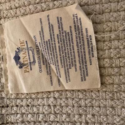 Throw rug 