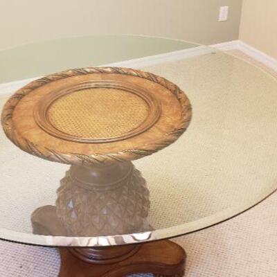Havertys Glass Table with 4 Chairs
