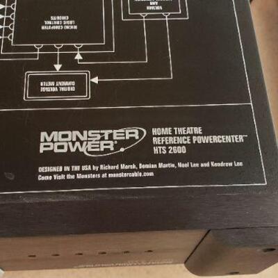 Monster Power HTS 2600 MKII PowerCenter with Clean Power Stage 2