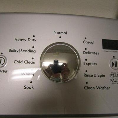 LOT 11  NEWER KENMORE WASHING MACHINE