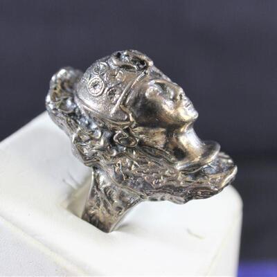 LOT#80: Marked Sterling Ring with Egyptian Motif 18.7g