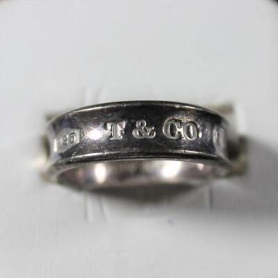 LOT#92: Marked .925 Silver Tiffany & Co 1837 Ring 9.1g