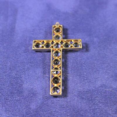 LOT#105: Tests 10K Gold Cross with Believed to be Royal Topaz Stones 5.4g