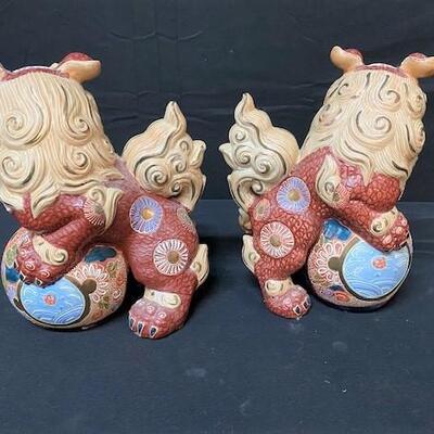 LOT#137: Signed Foo Dogs