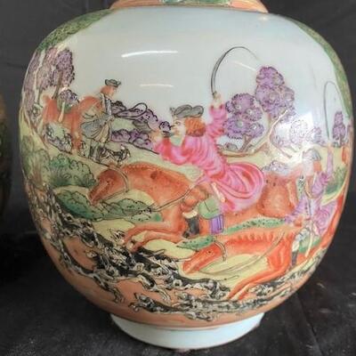 LOT#140: Asian Import Vases
