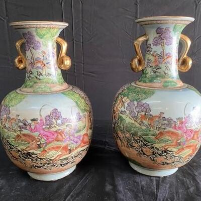 LOT#140: Asian Import Vases