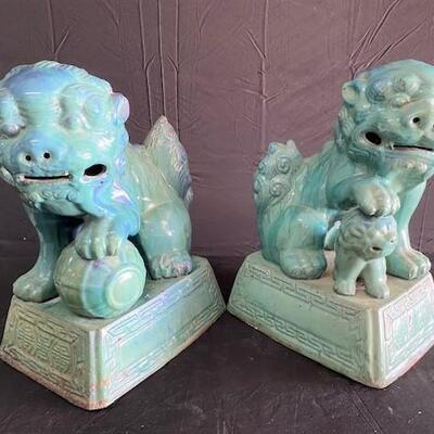 LOT#141: Pair of Large Foo Dogs #1