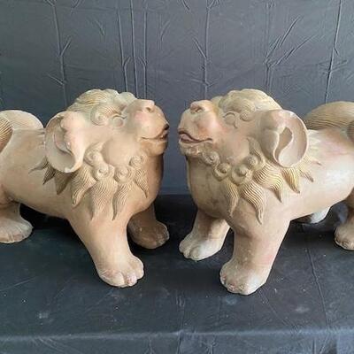 LOT#142: Pair of Large Foo Dogs #2