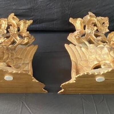 LOT#143: Pair of Gilded Eagle Sconces