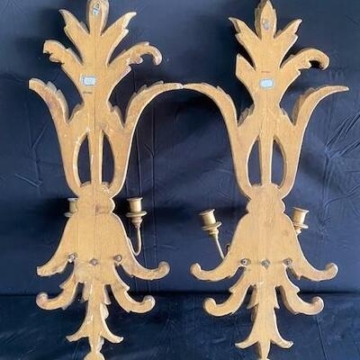 LOT#144: Pair of Wood Candle Sconces