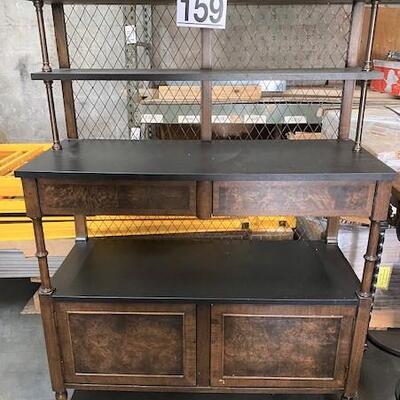 LOT#159: Baker's Rack