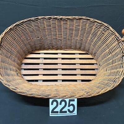 LOT#225: Large Storage Basket with Handles.