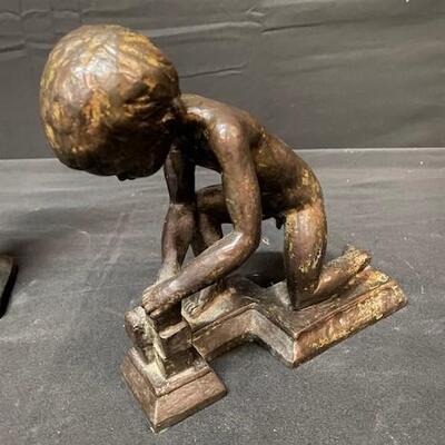 LOT#226: Heavy Bronze Juvenile Statues