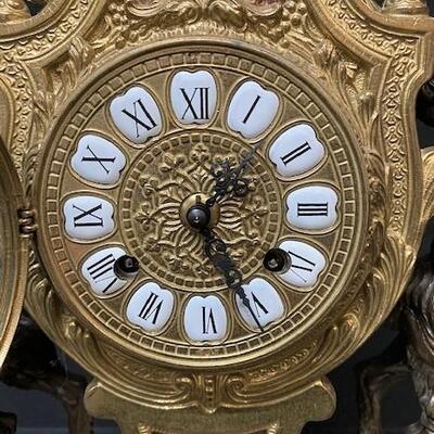 LOT#236: Franz Hermle Modern Mantle Clock