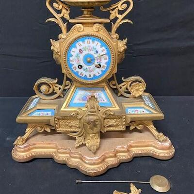 LOT#238: P.H. Mourey French Mantle Clock